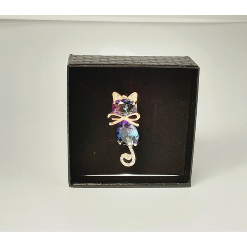 921 - Crystal Cat Brooch