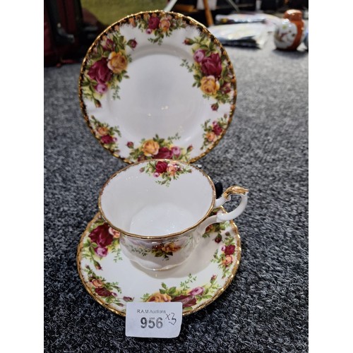 956 - Royal Albert Old Country Roses Trio (old style)