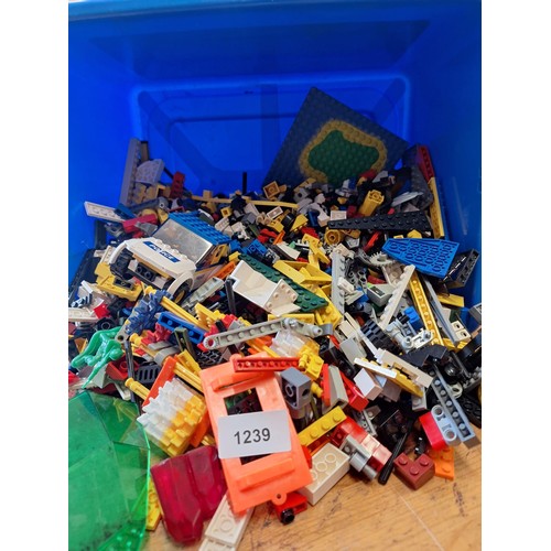 1239 - Hugh box of Lego bricks, cars etc.