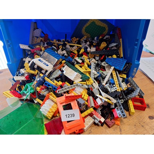 1239 - Hugh box of Lego bricks, cars etc.