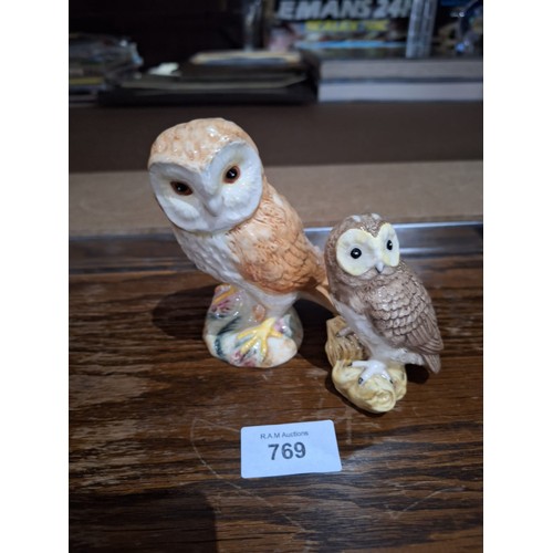 769 - Beswick owls x2 5” 4” good condition