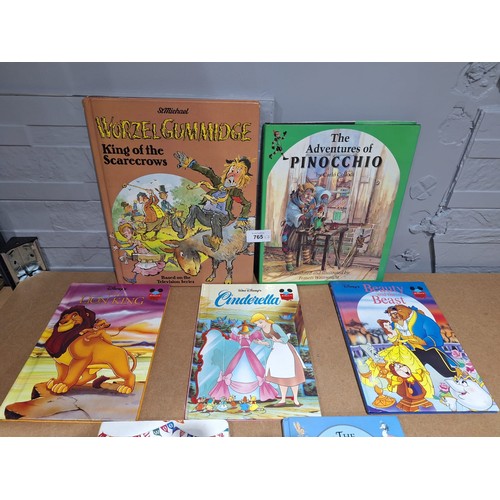 765 - Vintage/collectible books inc.pinnochio,Disney,worzal gummage
Good condition