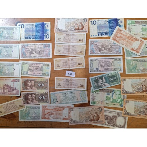 656 - Bank notes various x 30+
Netherlands,Oman,Cyprus,china,Kenya,Vietnam