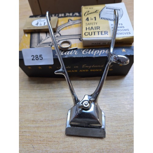 285 - Vintage Burman Hair Clipper In The Original Box