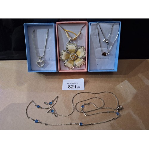 821 - Boxed Fashion and Vintage Jewellery x4