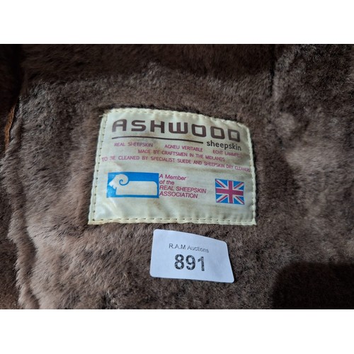 891 - Ashwood England Designer Suede Coat Size 40