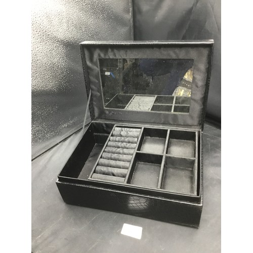 917 - Large Black Jewellery Box with Lift Out Shelf