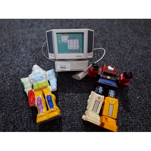 889 - Retro USB Radio and Two Vintage Transformers One Is Ceramic