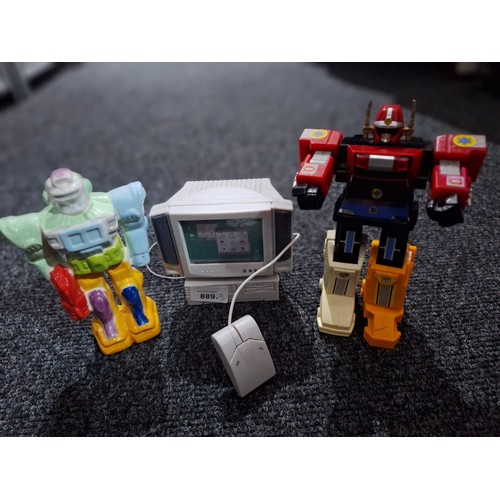 889 - Retro USB Radio and Two Vintage Transformers One Is Ceramic