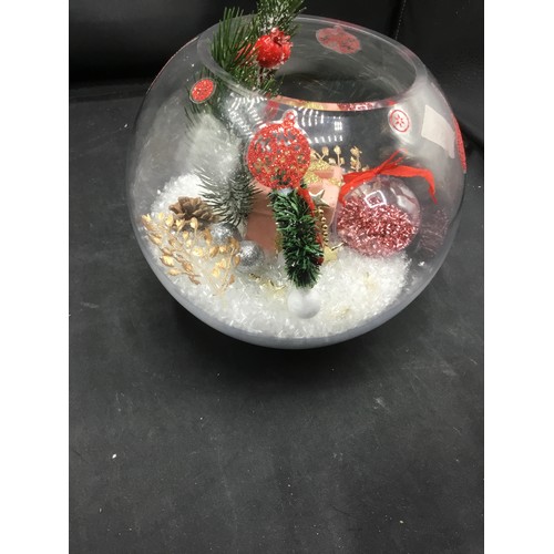 431 - Handmade Christmas Arrangement 10” x 8” Super Christmas Item