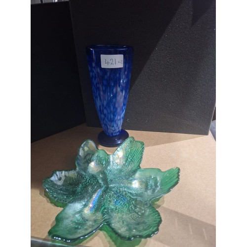 421 - Green Carnival Glass Dish and a Blue and White Mottled Glass Vase