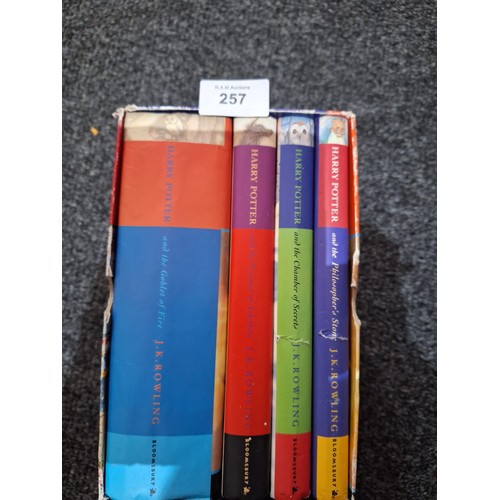 257 - Harry Potter Book Set In a Case x4