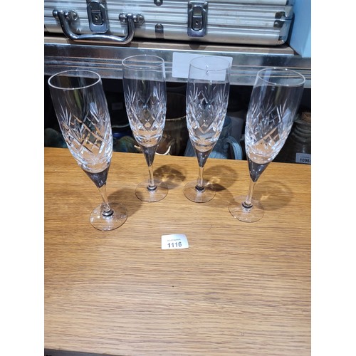 1116 - Champagne Flutes x4