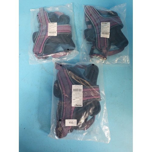 192 - New In The Pack Purple Dog Harnesses x3 In Medium