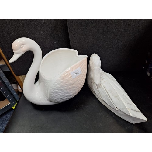 563 - Swan Planter and Wooden Carved Duck