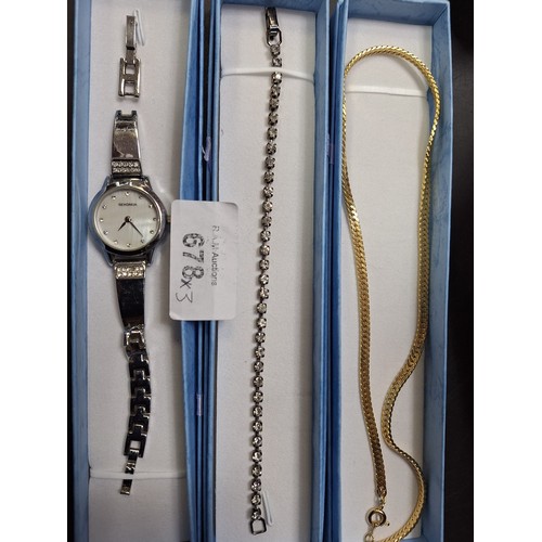 678 - Fashion and Vintage Jewellery x3 To Include Watch, Chain and Bracelet