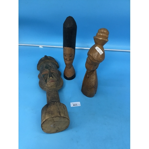 802 - 3x carved wooden heads