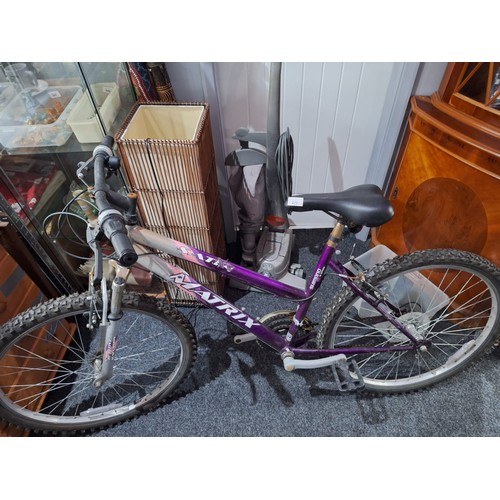 279 - Shimano Matrix Satin Bike In Good Condition