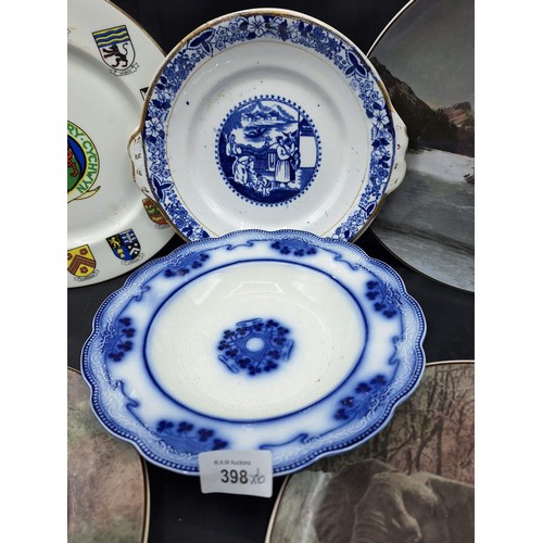 398 - Vintage Blue and White Plates x2, Two Collectable Doulton African Plates and Two Others