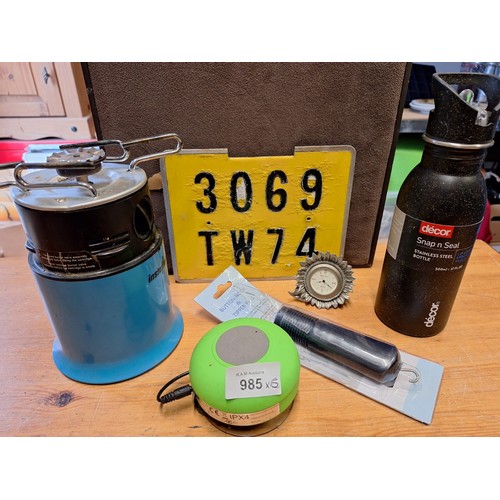 985 - Mixed Lot To Include Plate, Gas Stove, Button Hook, Drink Bottle, Clock and A Wireless Shower Speake... 