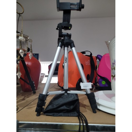 1051 - NGT Camera Tripod New In The Bag