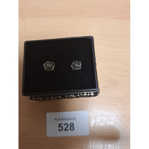 528 - Boxed 925 Silver Flower Stud Earrings