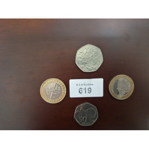 619 - Collectable of £2 Coins x2 One Old 50p Coin One New 50p Coin Both Collectable