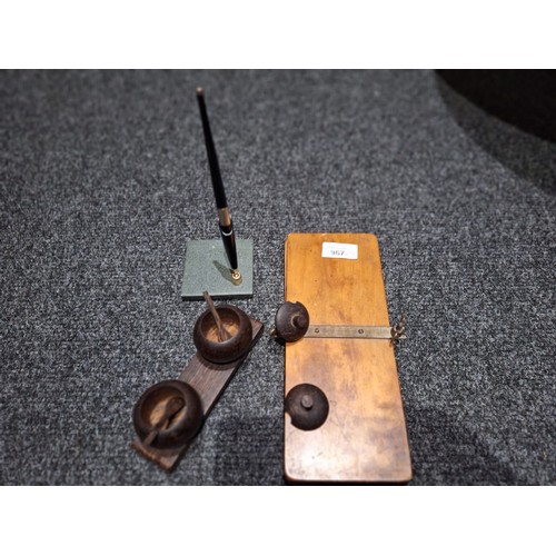 967 - Vintage/Retro Treen x3 To Include Tie Press, Cruet Set and  a Pen Stand