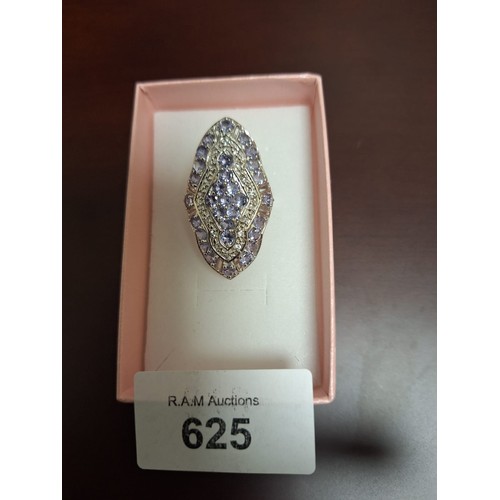 625 - Large Genuine Tanzanite Ring Set in 925 Silver 30 Tanzanites