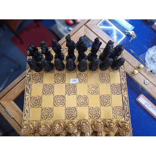 1084 - Ancient Greek Mythological Chess Set