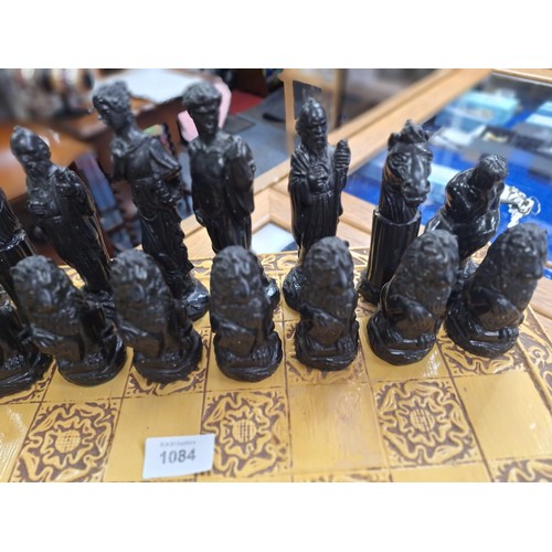 1084 - Ancient Greek Mythological Chess Set