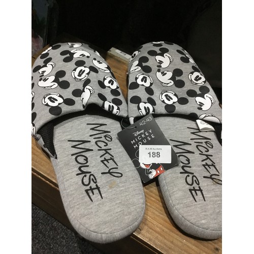 188 - Disney Mickey Mouse Slippers Size 10-11