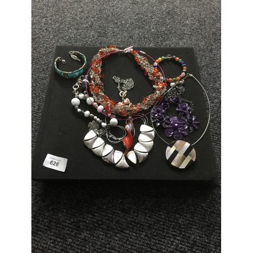 626 - Pad of Fashion and Vintage Jewellery To Include Necklaces and Bracelets