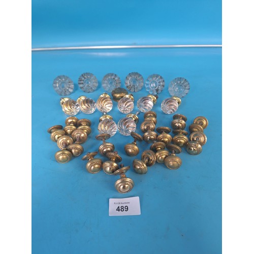 489 - Full Box of Vintage/Retro Brass Knobs, Vintage Glass Knobs and Crystal Knobs