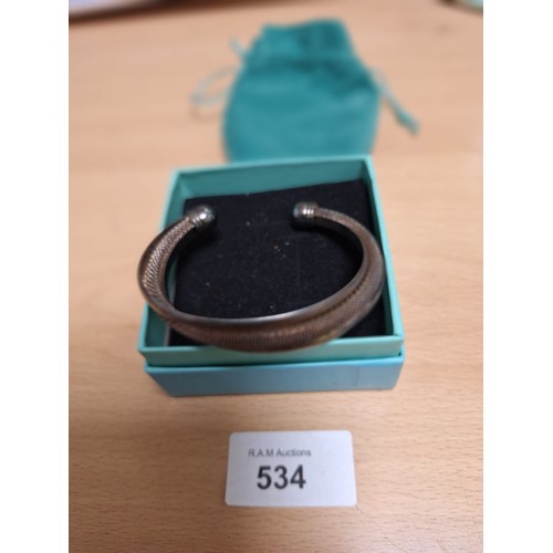 534 - Boxed Solid Silver Bangle