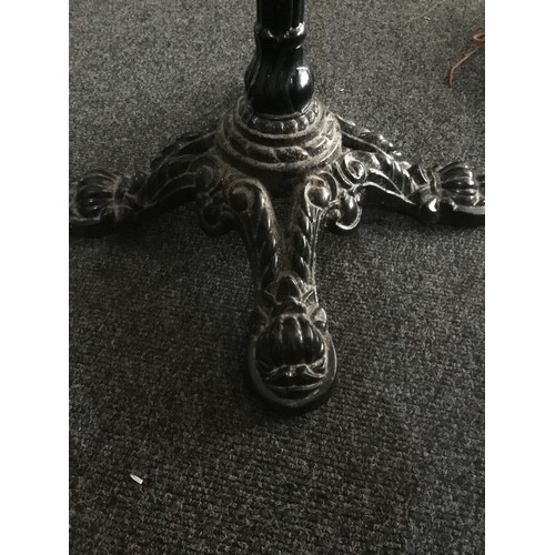 263 - Vintage Cast Iron Table Base With Lion Feet