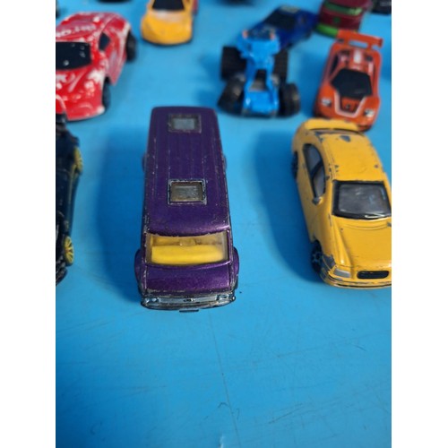 596 - Collection of Cars x59 To Include Mojitso, Hotwheels Etc