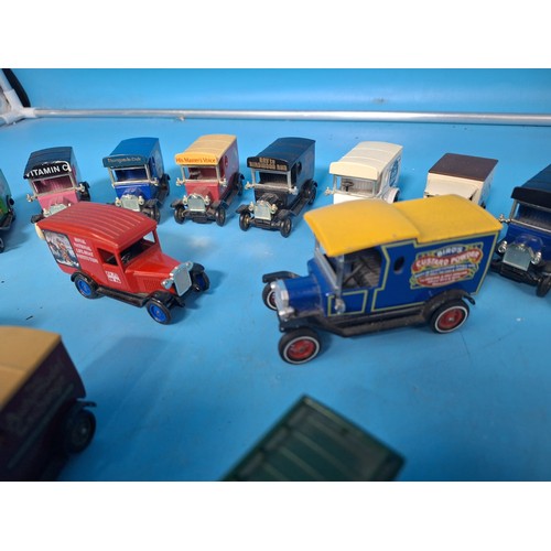 579 - Collectable Cars x25 To Include Ledo, Matchbox Etc