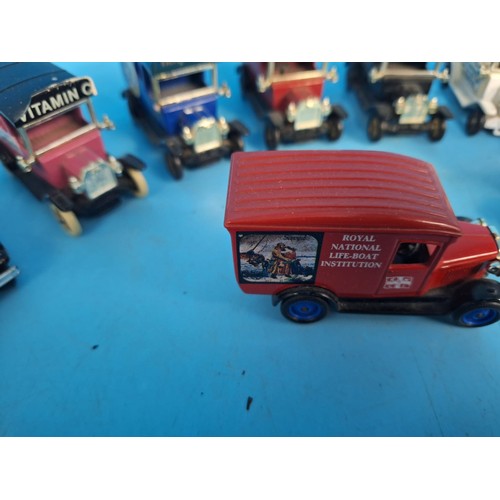 579 - Collectable Cars x25 To Include Ledo, Matchbox Etc