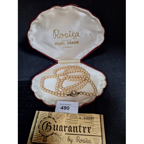 490 - Vintage Rosita Pearl Choker In a Clam Box