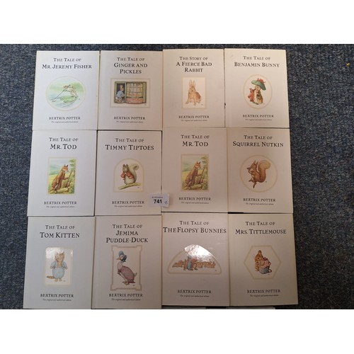 741 - 15 Beatrix Potter F Warne and Co Books