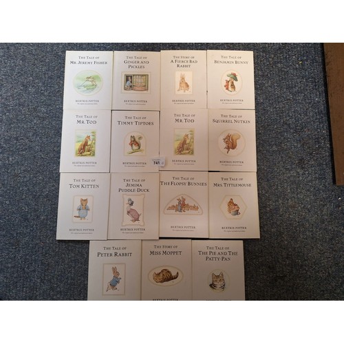 741 - 15 Beatrix Potter F Warne and Co Books