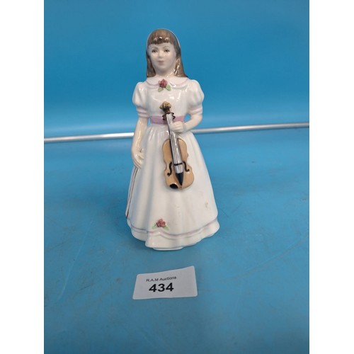 434 - Royal Doulton First Performance