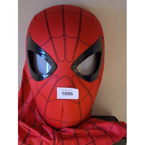 1096 - Boxed Spider Man Mask Eyes Blink