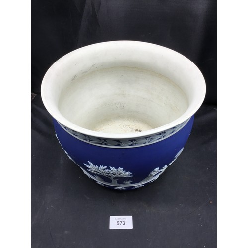 573 - Antique Wedgewood Large Planter 11