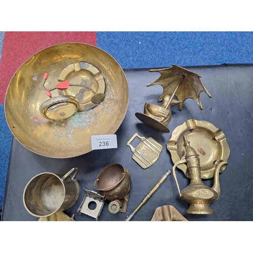 236 - Selection of Vintage and Earlier Brass Ware