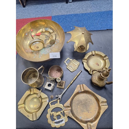 236 - Selection of Vintage and Earlier Brass Ware