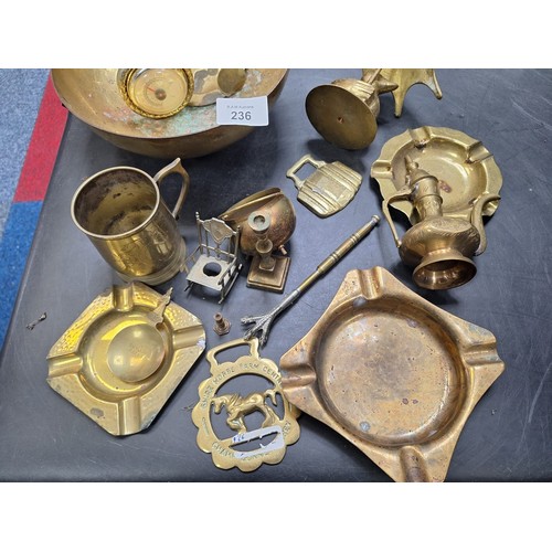 236 - Selection of Vintage and Earlier Brass Ware