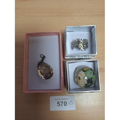 Lot 570       