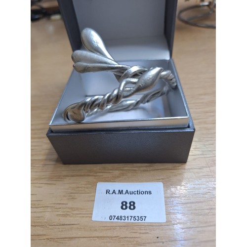Lot 88        